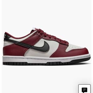 Kids' Dunk Low Basketball Sneaker